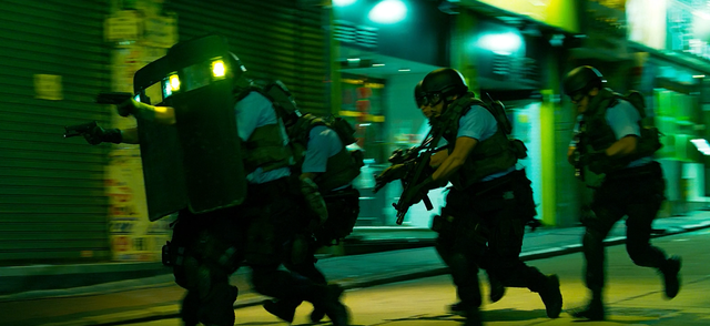 特勤队2，港剧《叛逃》和电影《赤道》中的香港CTRU反恐特勤队图4
