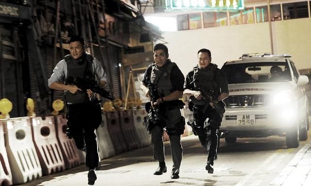 特勤队2，港剧《叛逃》和电影《赤道》中的香港CTRU反恐特勤队图15